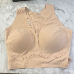 NWOT-True halter bra